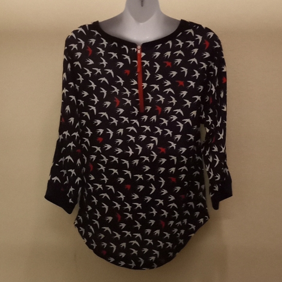 Anthropologie Maeve Bird Navy Printed Top - Picture 6 of 11